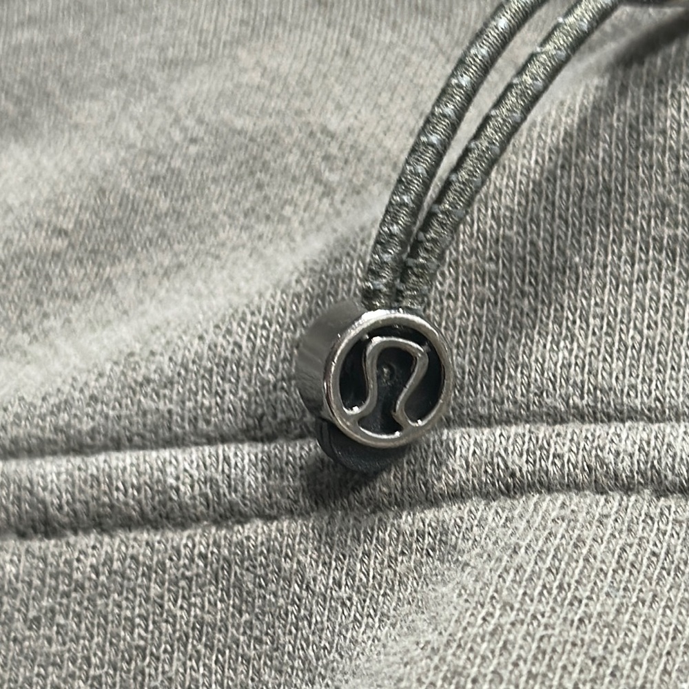 Lululemon Olive Green Half-Zip Pullover - Picture 5 of 5